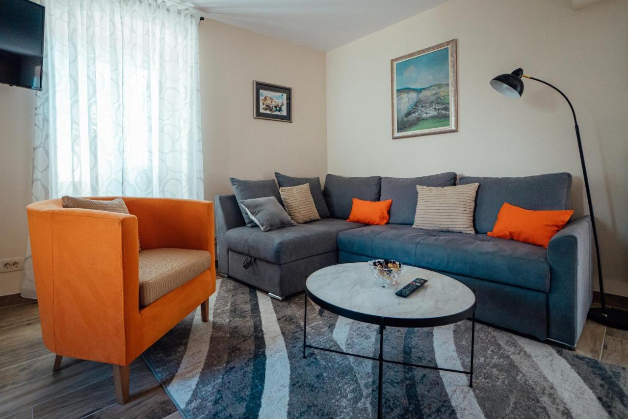 New Imotion Apartment อิโมตสกี ภายนอก รูปภาพ